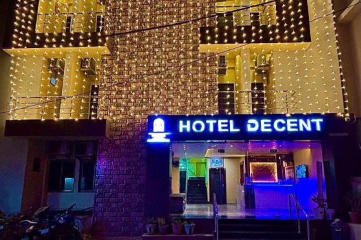 Hotel Decent Somnath