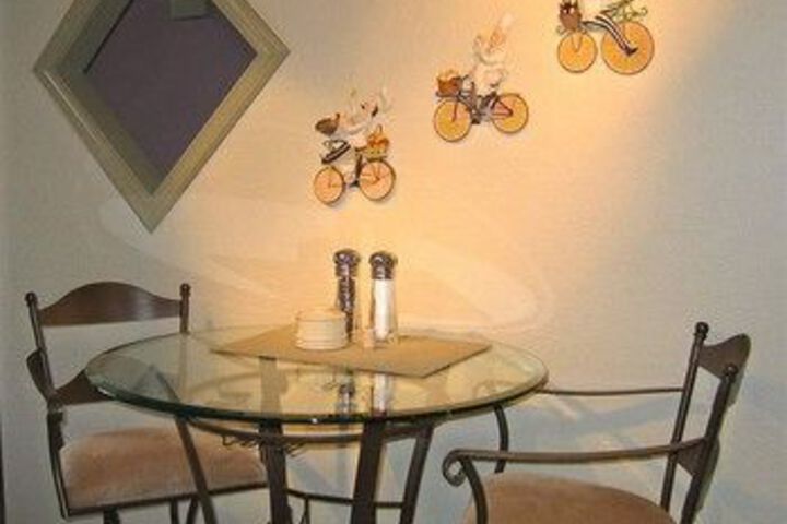 Room 43 of 94