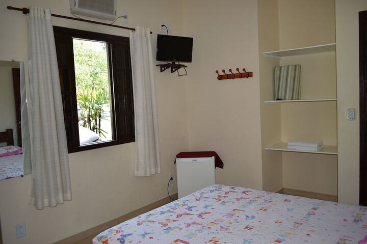 Room 12 of 39
