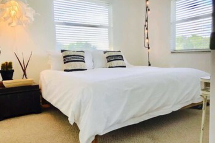 Room 26 of 29
