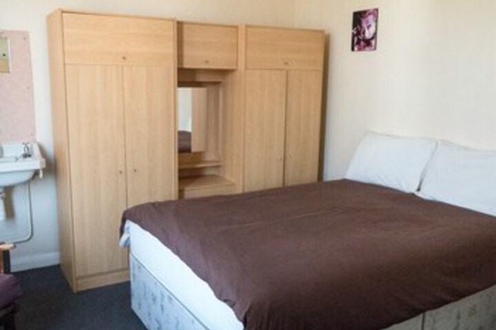 Room 18 of 49