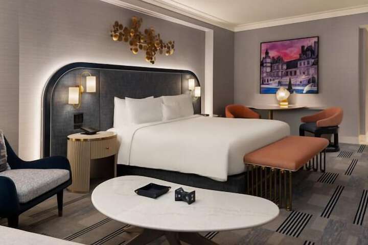 Room 21 of 187