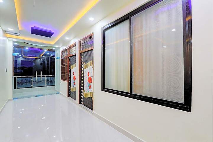 Hotel O Grand Village