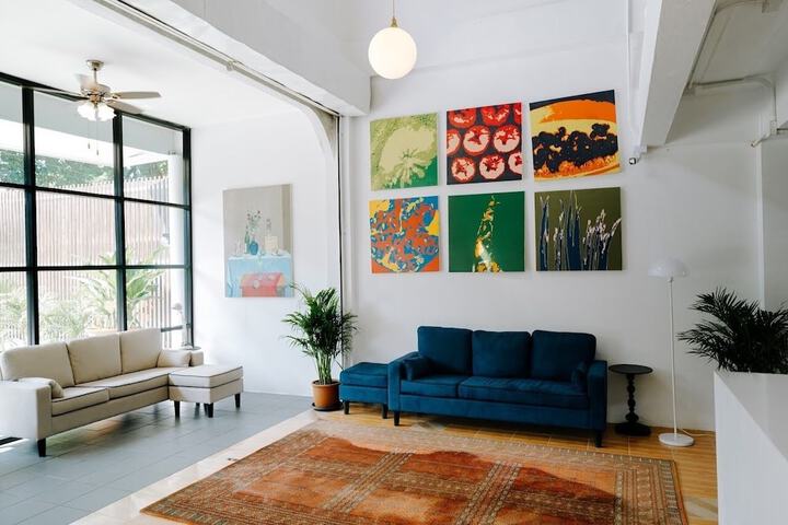 Room 12 of 20