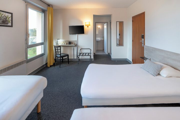 Room 29 of 79