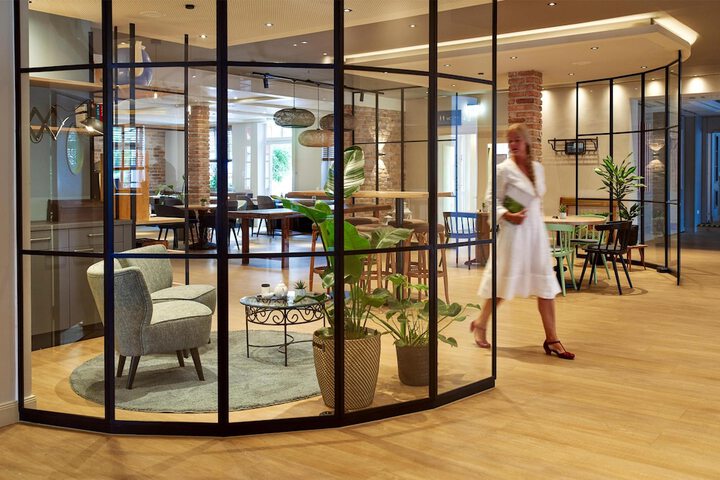 Lobby Photos