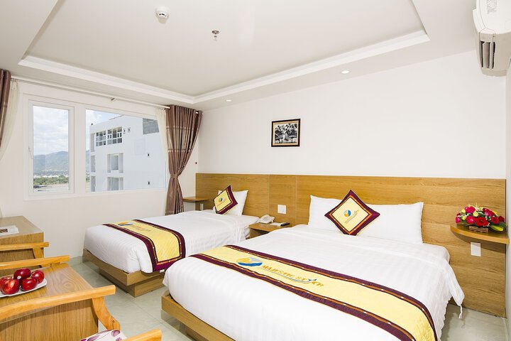 Room 14 of 64
