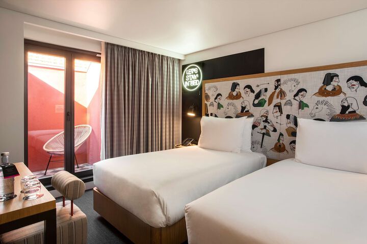 Room 38 of 89