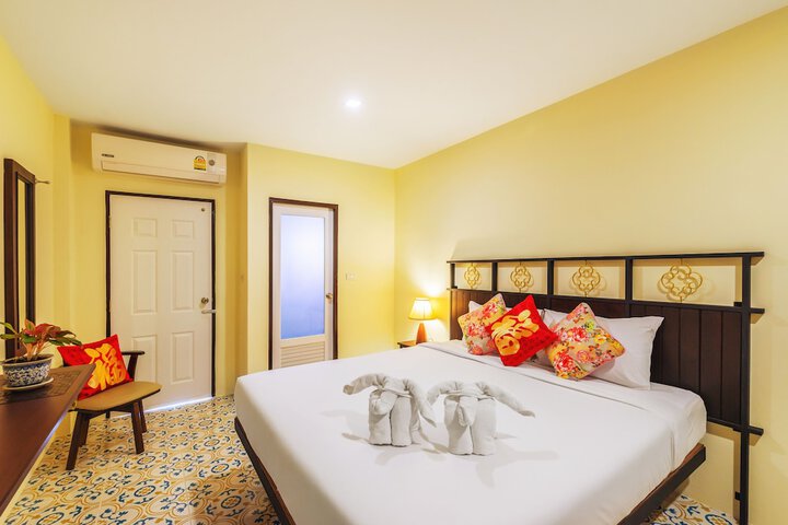 Room 18 of 35