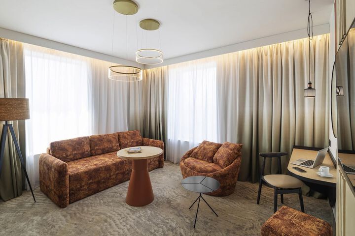 Room 30 of 75