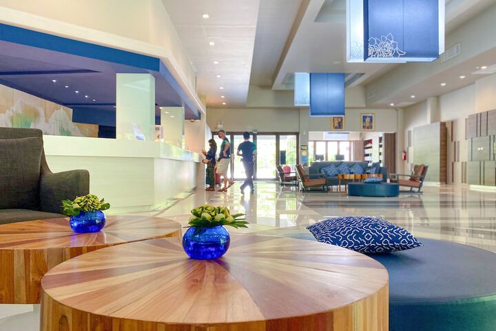 Guest Lobby