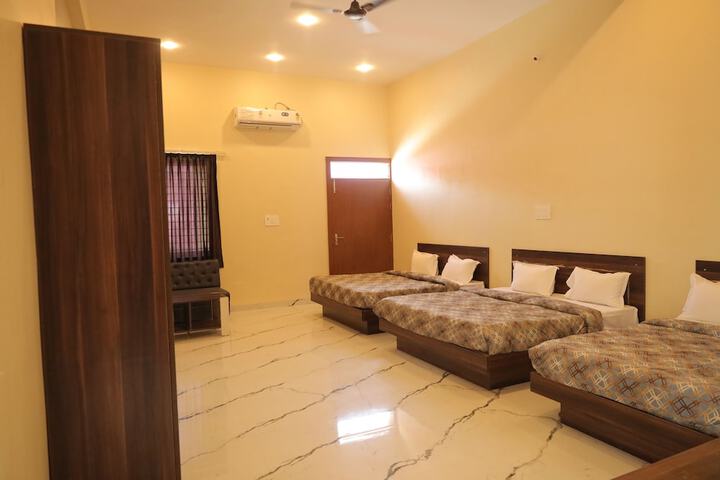 Room 20 of 59