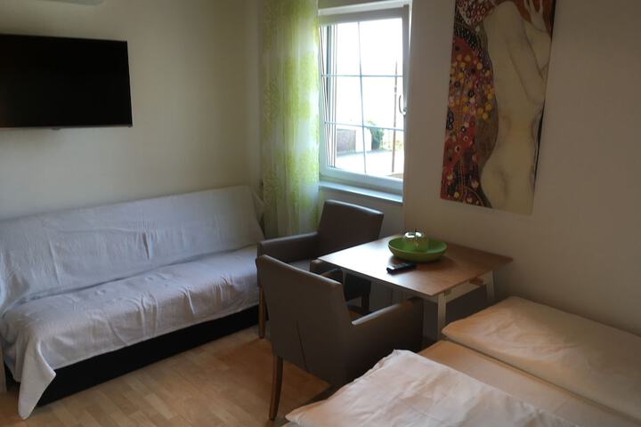Room 13 of 133