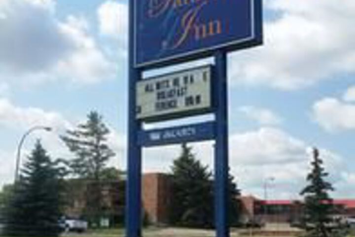 Hotel 3 of 4
