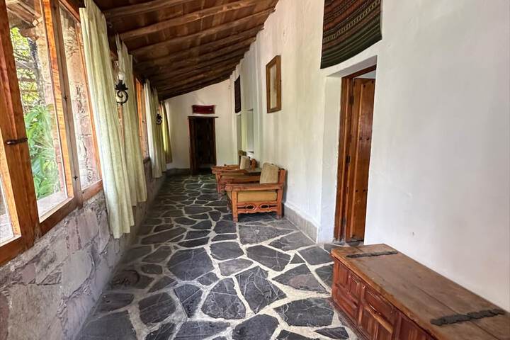 Room 20 of 100