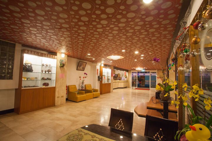 Guest Lobby