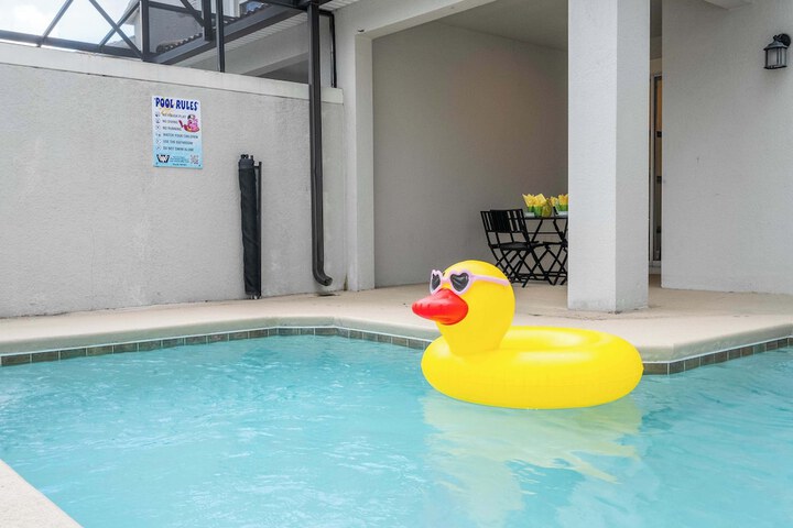 Pool 29 of 67