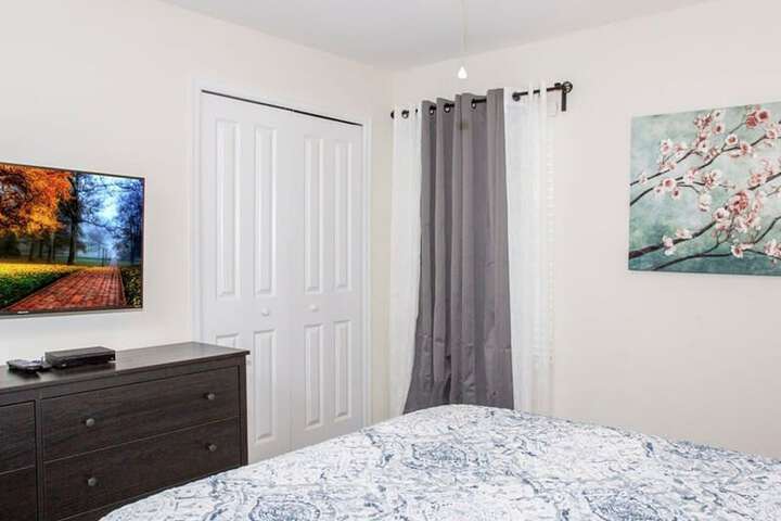 Room 77 of 94