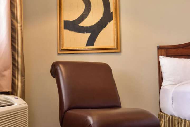 Room 15 of 54