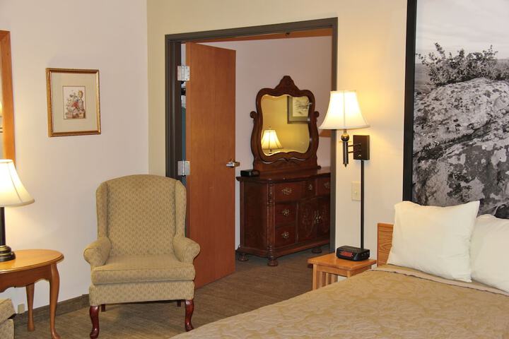 Room 16 of 46