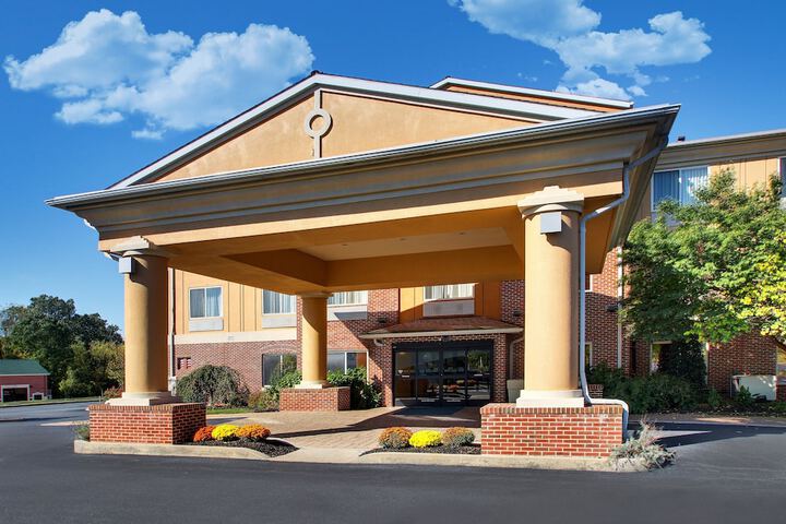 Hotel 71 of 77