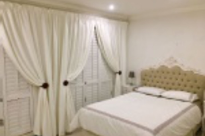 Room 148 of 216