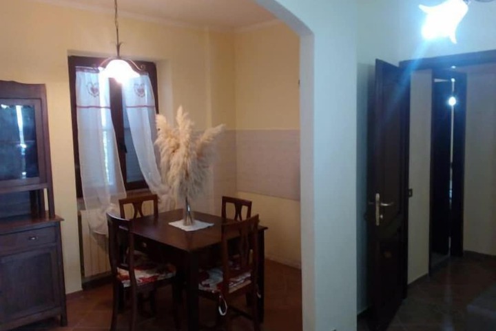 Room 3 of 31