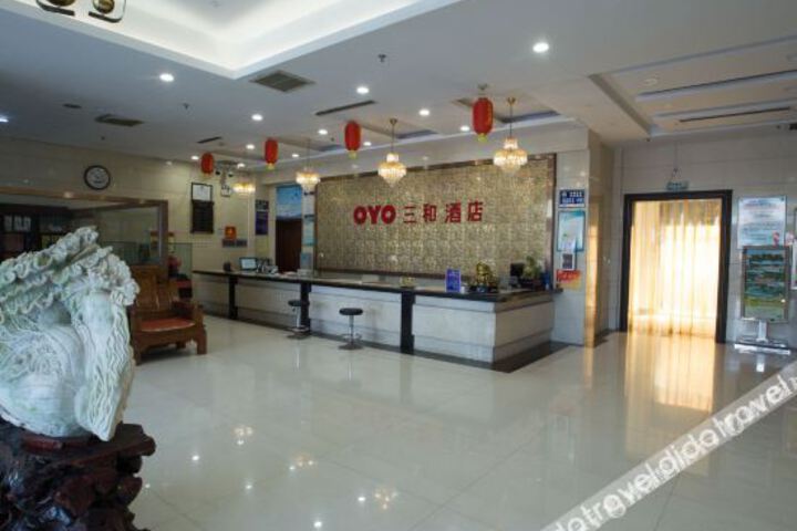 Hotel Interior 22 of 29