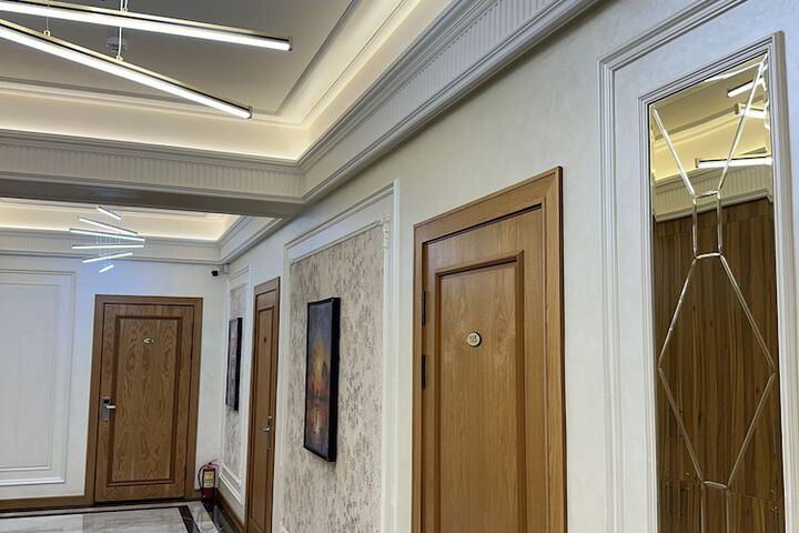 Ballroom/Hall 21 of 25