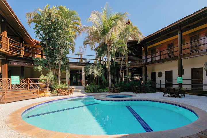 Pool 40 of 54