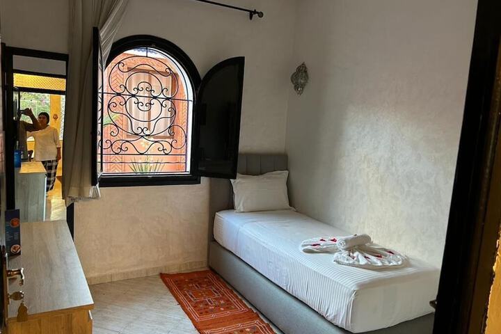 Room 14 of 26