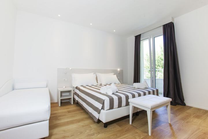 Hotel Houston Suites in Rimini