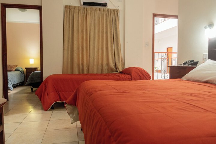 Room 11 of 26