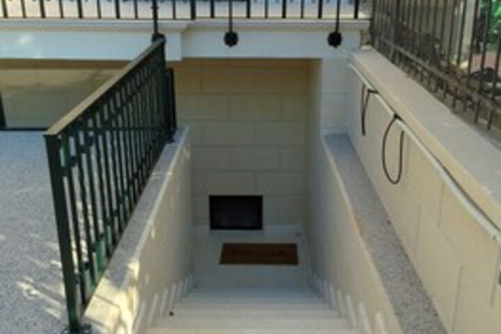 Hotel 5 of 9