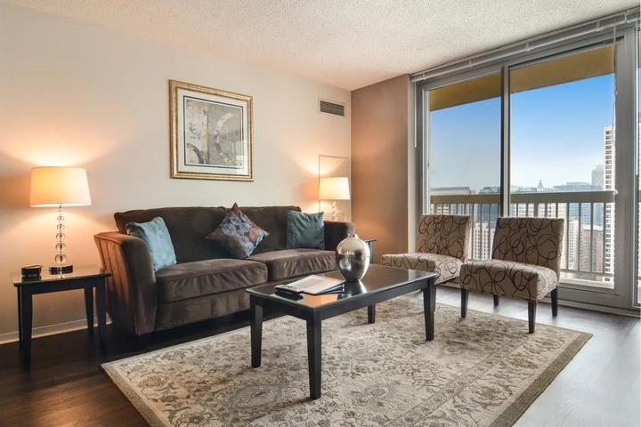 Image of Grand Plaza