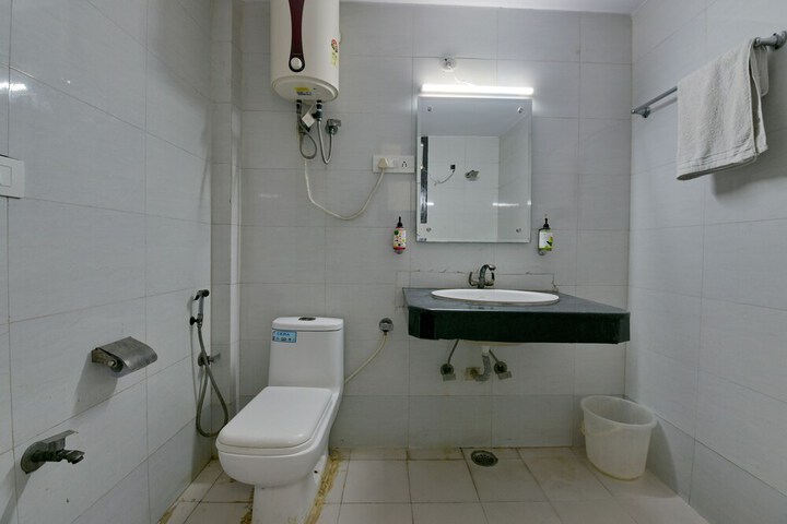 Room 20 of 38