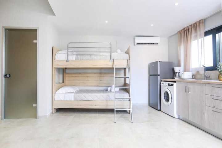 Room 5 of 22