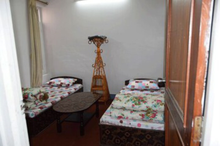 Room 24 of 25