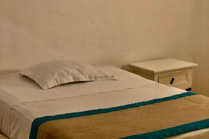 Room 2 of 11