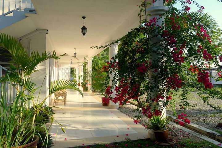 Terrace/Patio 13 of 14