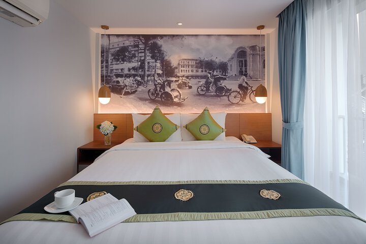 Room 10 of 72