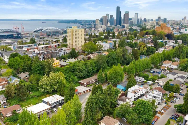 Image of Beacon Hill Retro Central Location.