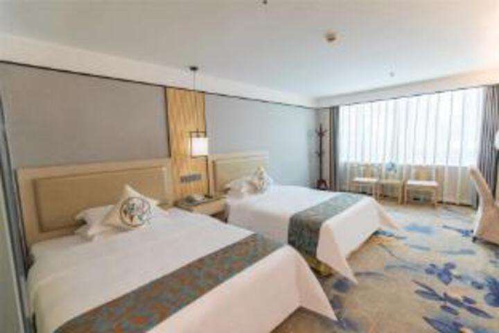 Room 16 of 17