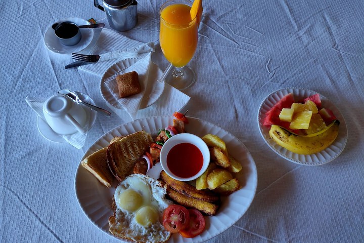 Breakfast/Coffee Service 50 of 71