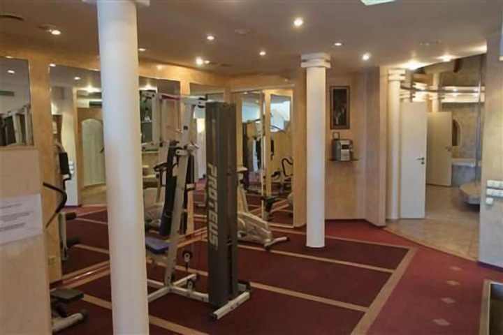 Hotel Gym