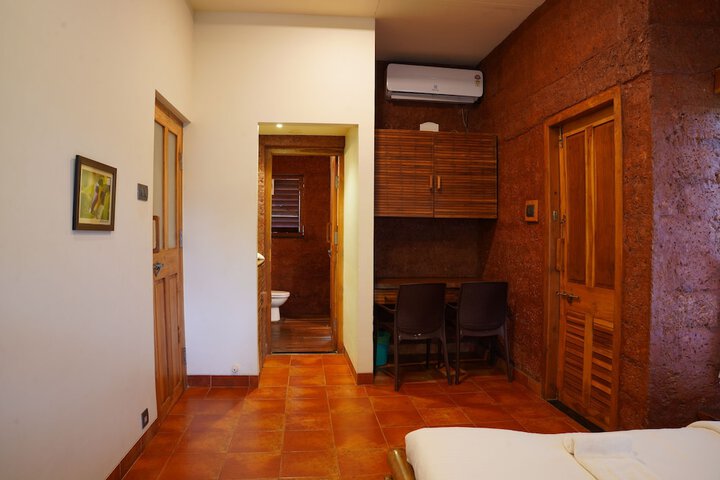 Room 14 of 69