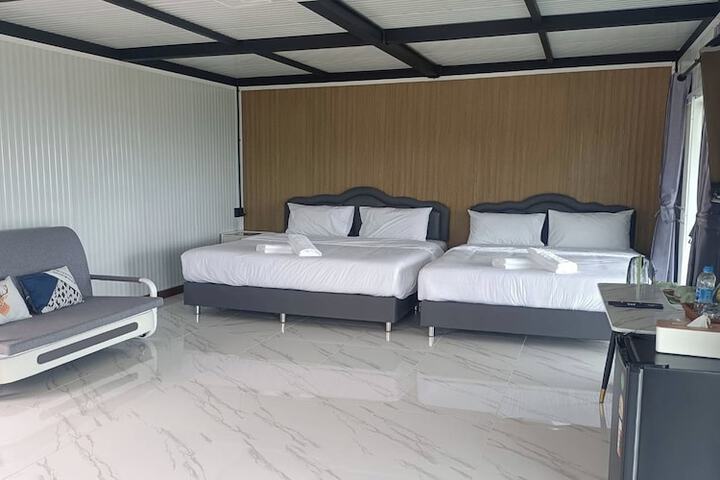 Room 20 of 75