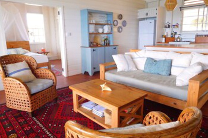 Room 15 of 38