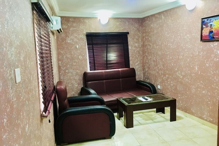 Room 18 of 35