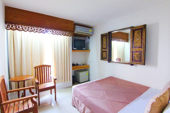 Room 10 of 44